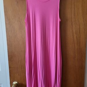 Time and Tru Vibrant Pink Maxi Dress